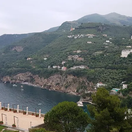 With Sea View B Apartment