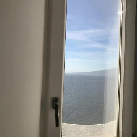 With Sea View B * Vico Equense